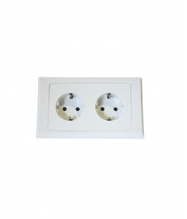 MK S4152 16A 2-GANG SCHUKO SOCKET